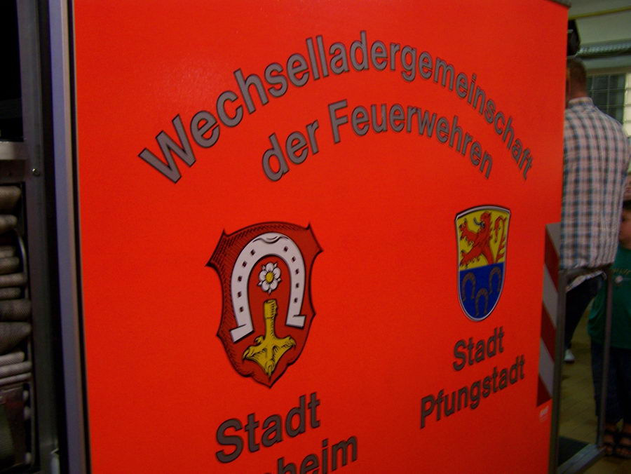 17.8.2006: Der Chor besucht die Feuerwehr