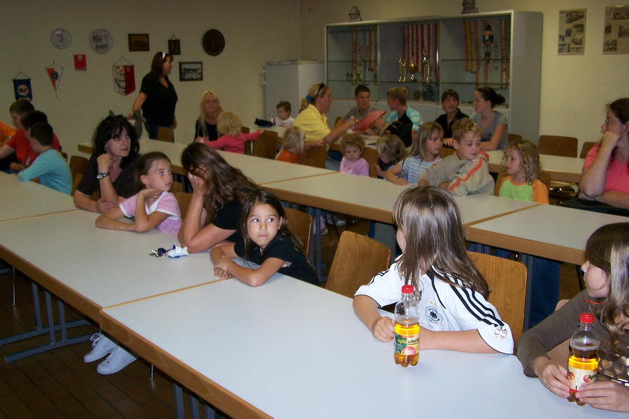 16.8.2007: Germania-Jugend bei der Freiwilligen Feuerwehr Griesheim