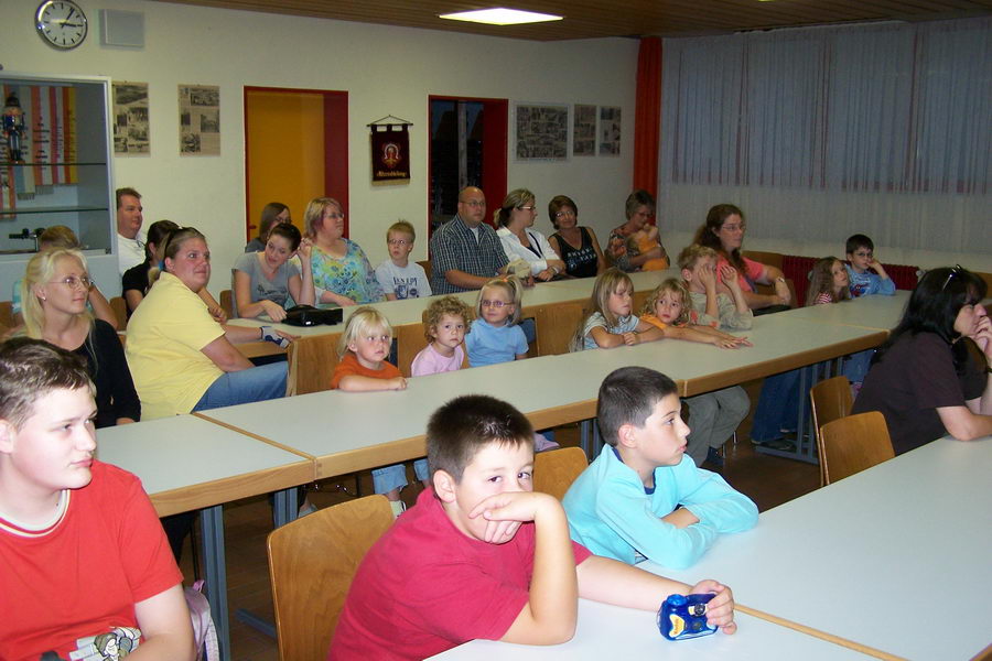 16.8.2007: Germania-Jugend bei der Freiwilligen Feuerwehr Griesheim