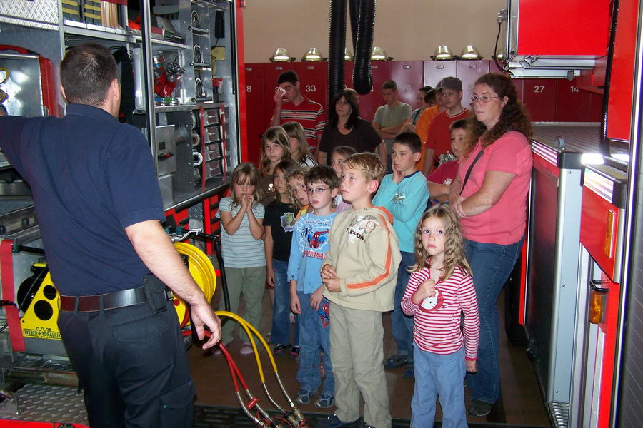 16.8.2007: Germania-Jugend bei der Freiwilligen Feuerwehr Griesheim