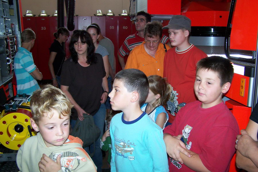 16.8.2007: Germania-Jugend bei der Freiwilligen Feuerwehr Griesheim