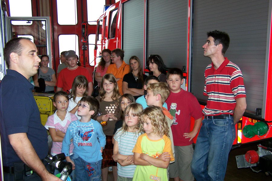 16.8.2007: Germania-Jugend bei der Freiwilligen Feuerwehr Griesheim