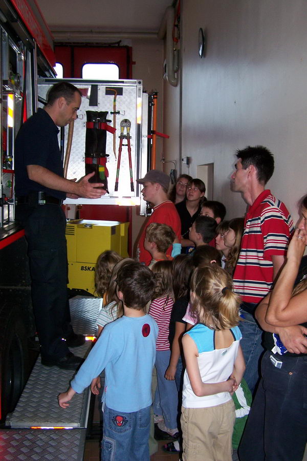 16.8.2007: Germania-Jugend bei der Freiwilligen Feuerwehr Griesheim