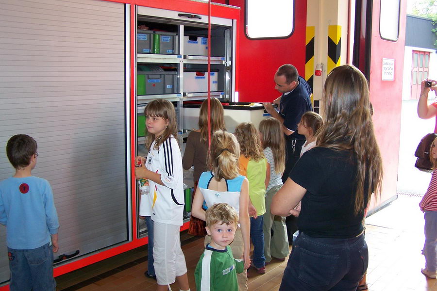 16.8.2007: Germania-Jugend bei der Freiwilligen Feuerwehr Griesheim