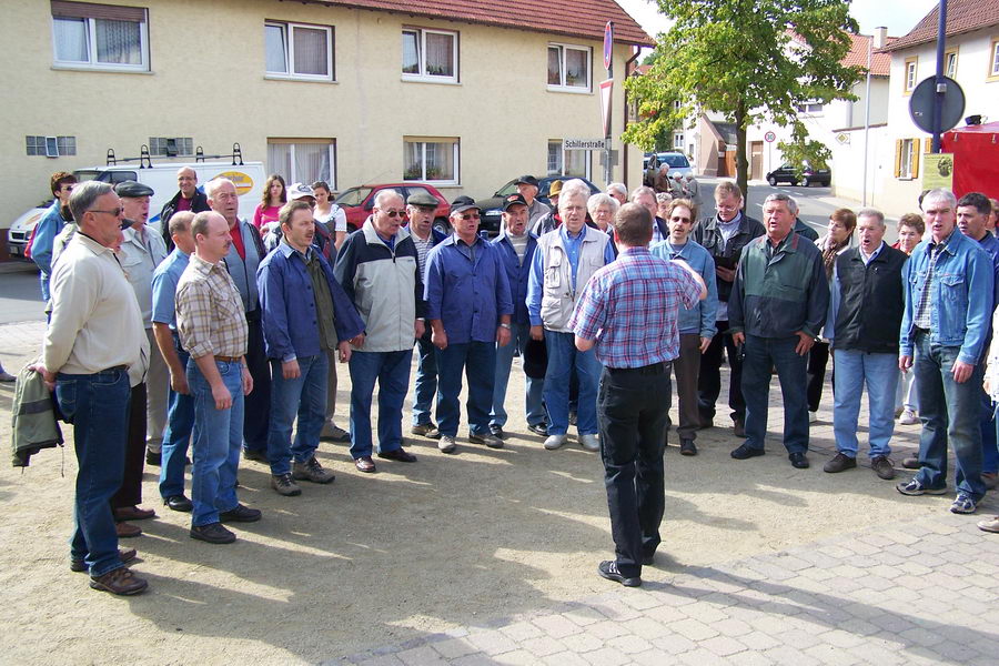 9.9.2007: Vereinsausflug zum Traubenlesefest in Schornsheim