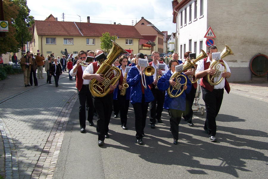 9.9.2007: Vereinsausflug zum Traubenlesefest in Schornsheim