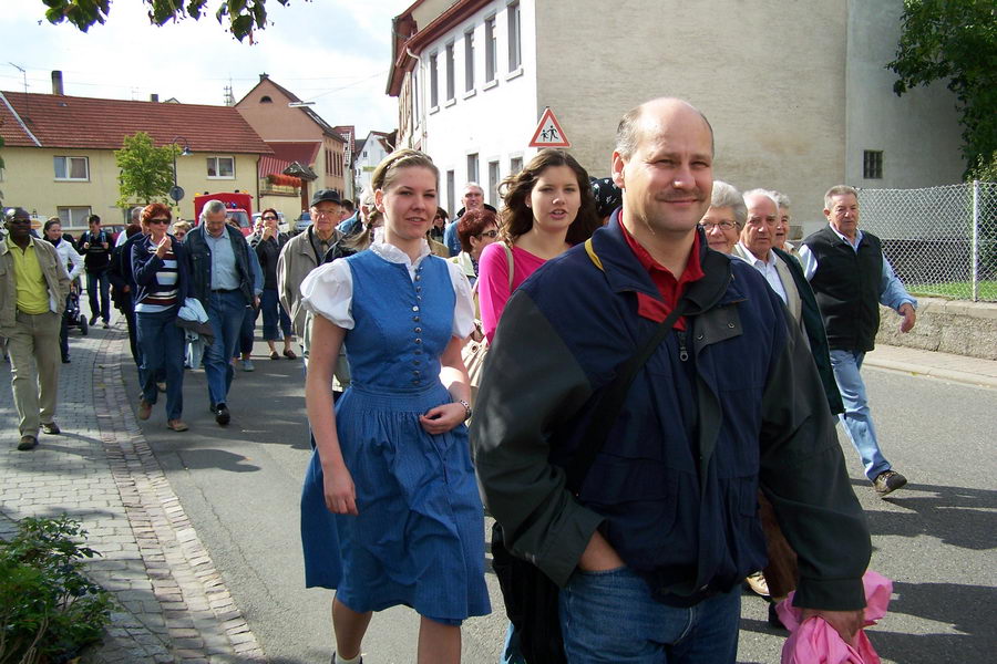 9.9.2007: Vereinsausflug zum Traubenlesefest in Schornsheim