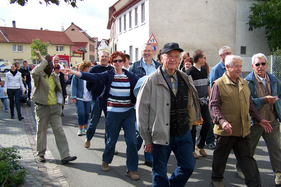 9.9.2007: Vereinsausflug zum Traubenlesefest in Schornsheim