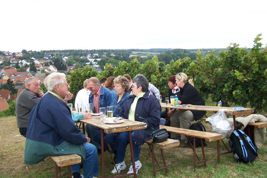 9.9.2007: Vereinsausflug zum Traubenlesefest in Schornsheim