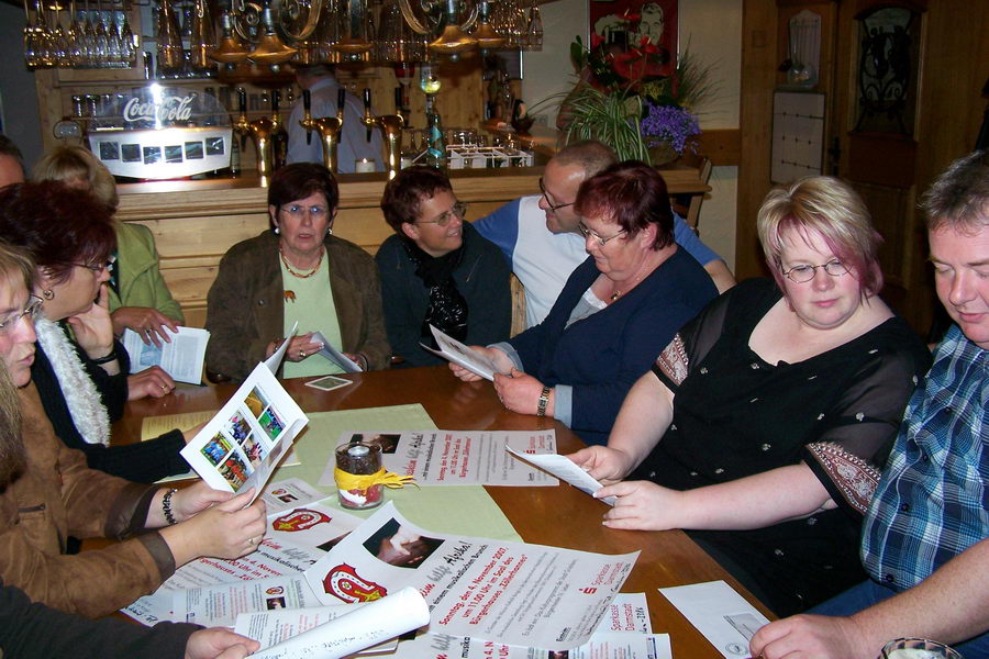 18.10.2007: Gespräch  mit Olivier Mawanzi zum musikalischen Brunch Griesheim hilft Afrika