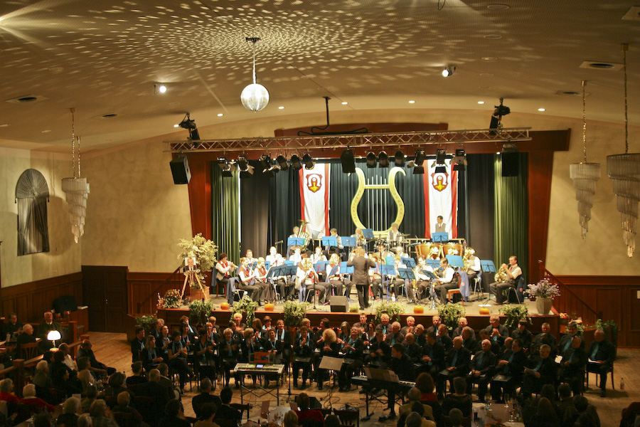 25.10.2008: Blech trifft Stimme - Konzert mit dem Blasmusikverein Griesheim